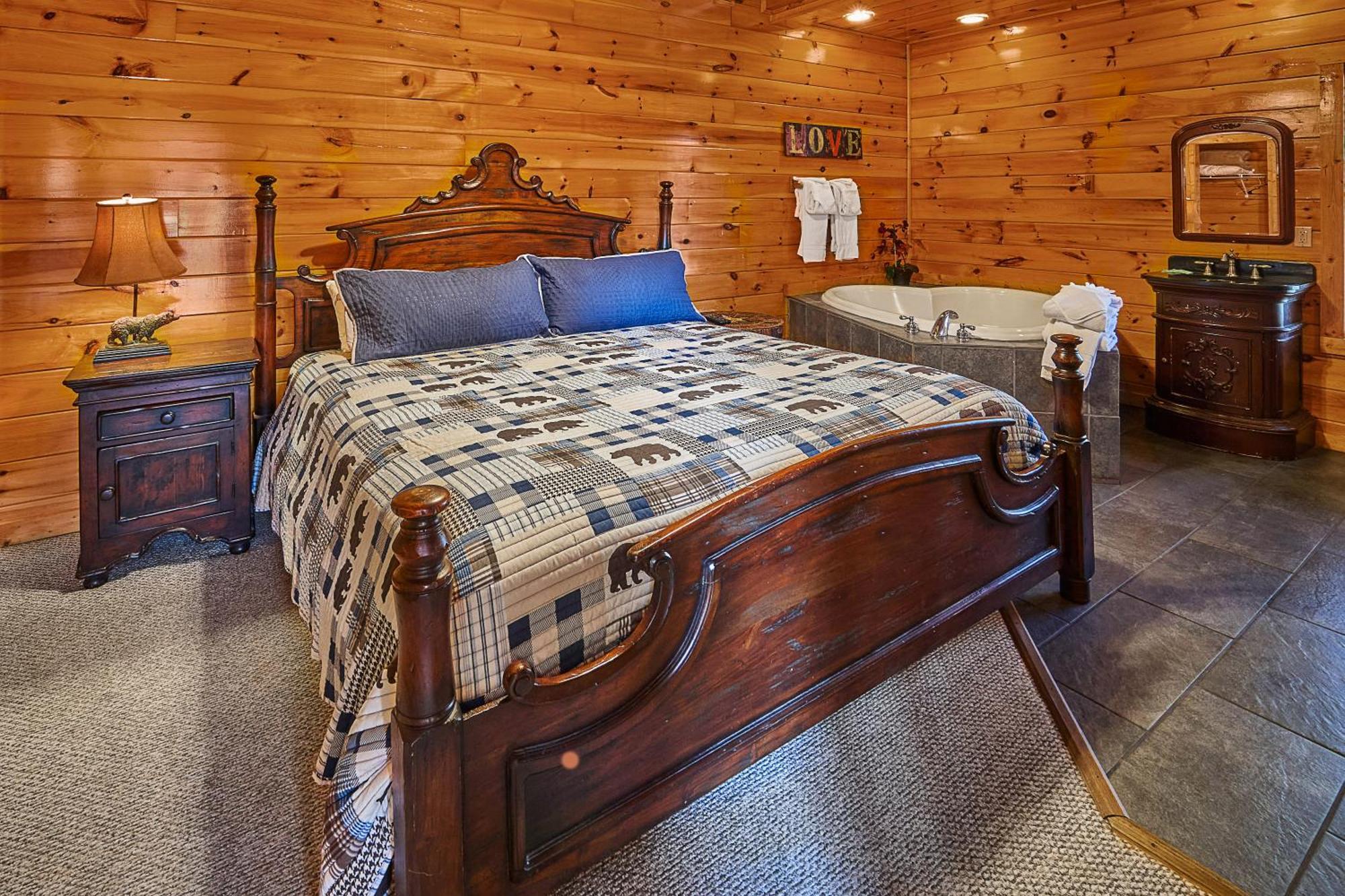 Snuggled Inn Holiday Home Gatlinburg Exterior photo